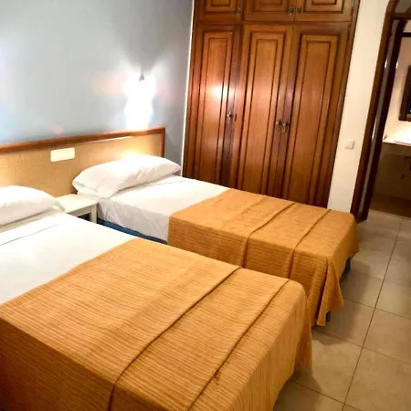 Lägenhet Cozy One Bedroom Apartment, Free Internet In Common Areas, Pool In Tenerife South