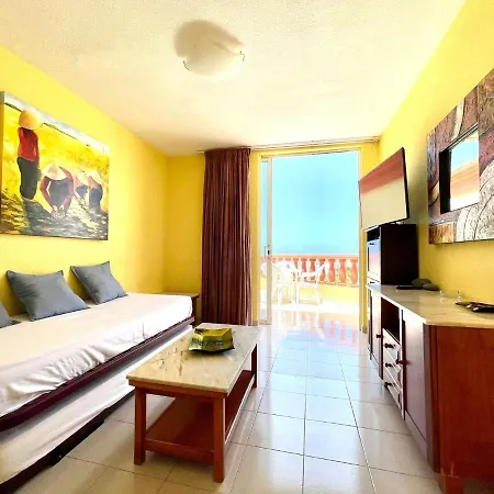 Cozy One Bedroom Apartment, Free Internet In Common Areas, Pool In Tenerife South Apartment *